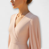 Ρέιτσελ - Ροζ midi φόρεμα με V ντεκολτέ και chiffon μανίκια