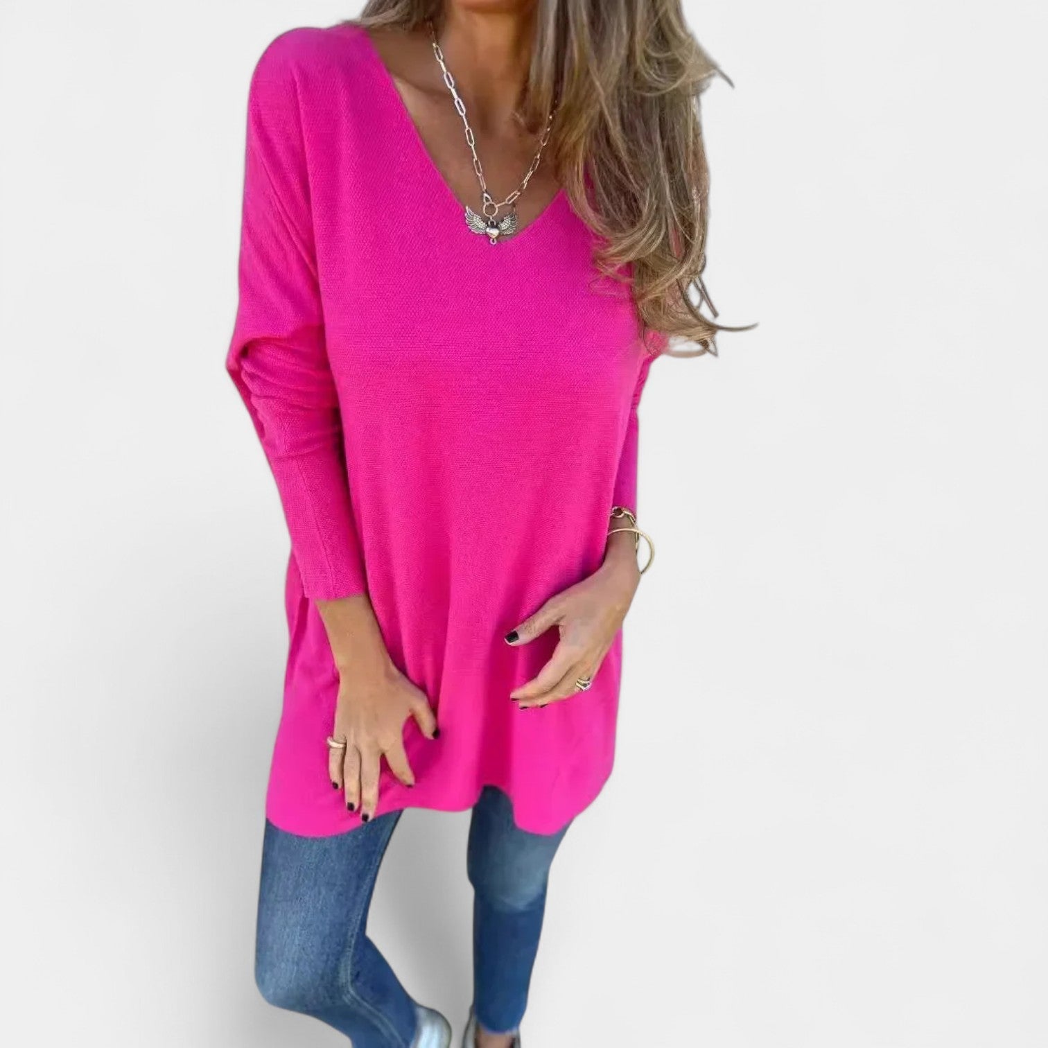 Λεοντύννα – Χαλαρή πλεκτή μπλούζα με λαιμόκοψη σε V