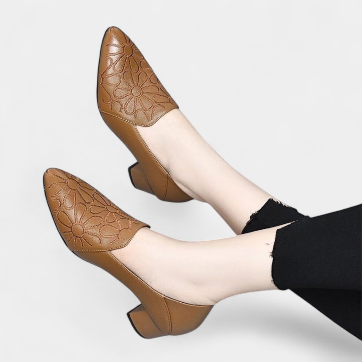 Olene – Παπούτσια με κέντημα